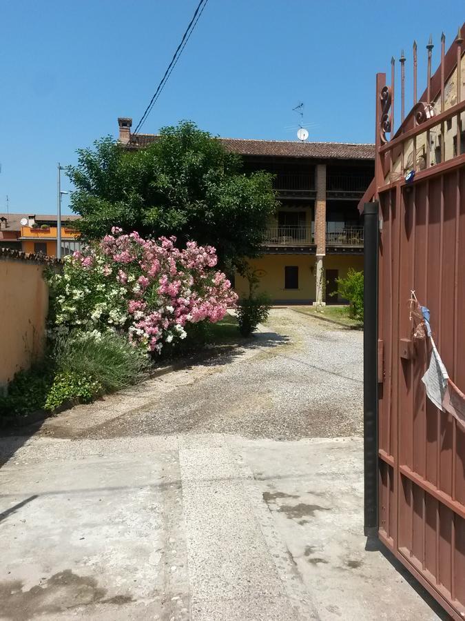 B&B Il Loto Bike Friendly Vailate Екстер'єр фото